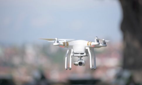 Japoneses criam drone para lutar contra o excesso de horas no trabalho