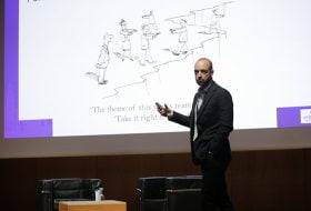 Uma chamada à realidade para todos aqueles gestores que achavam que os trabalhadores apenas eram produtivos quando controlados